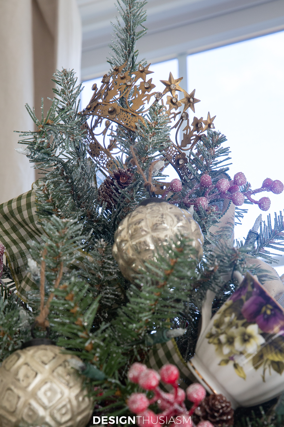 mini teacup tree crown topper