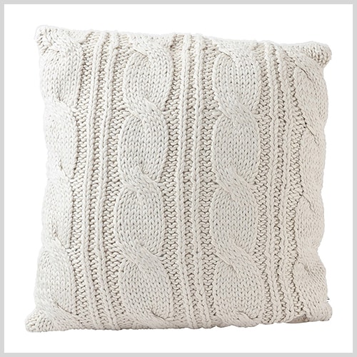 12 Winter Accessories for a Cozy Home - terilynadamsblog.com