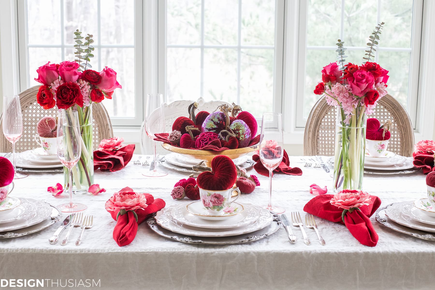 Valentine's Day Decorations: Velvet Hearts Tablescape | terilynadamsblog.com