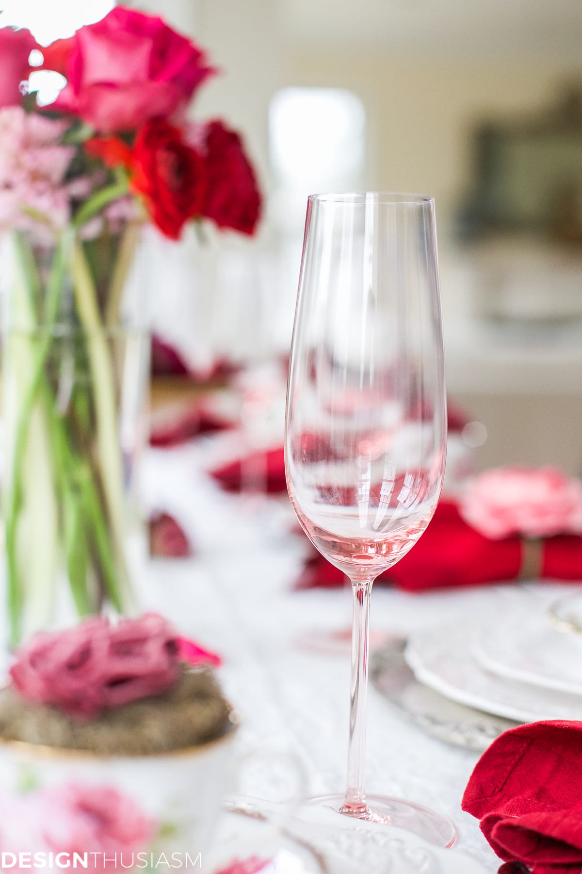 Valentine's Day Decorations: Velvet Hearts Tablescape | terilynadamsblog.com