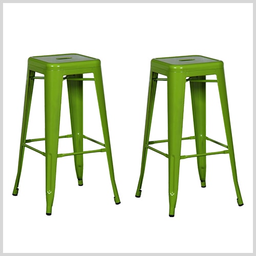 Green Decor | Decorating with Pantone's color of the Year | Greenery | terilynadamsblog.com