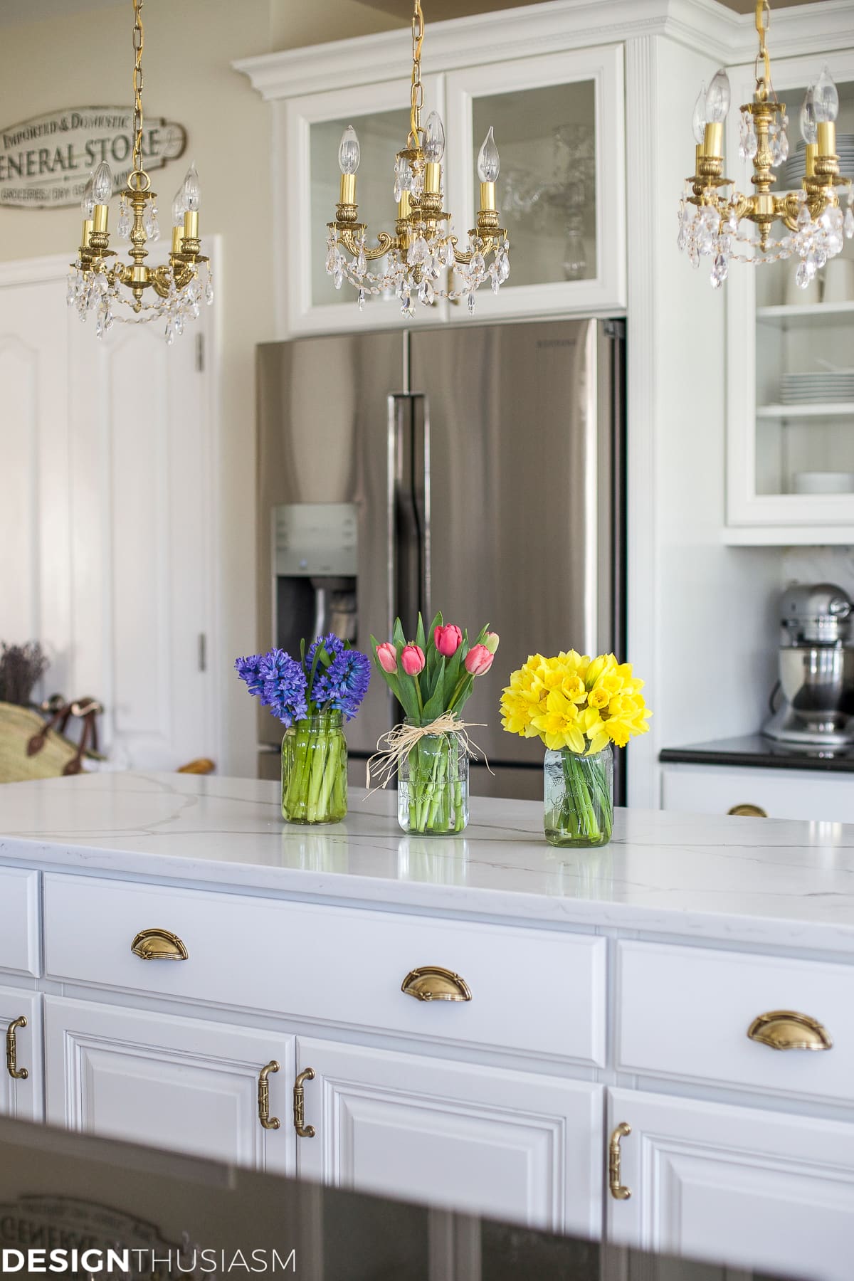 Spring Room Decor | 6 ways to add spring cheer to your home | terilynadamsblog.com