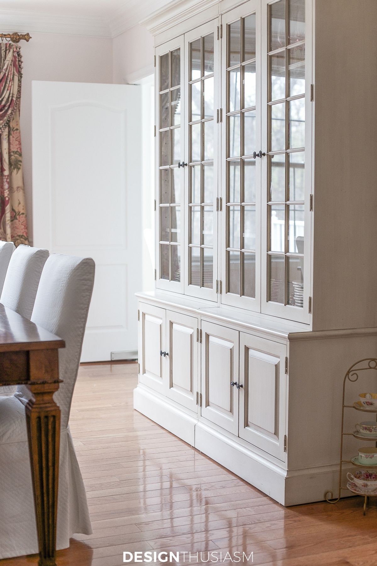 dining room accessories china cabinet