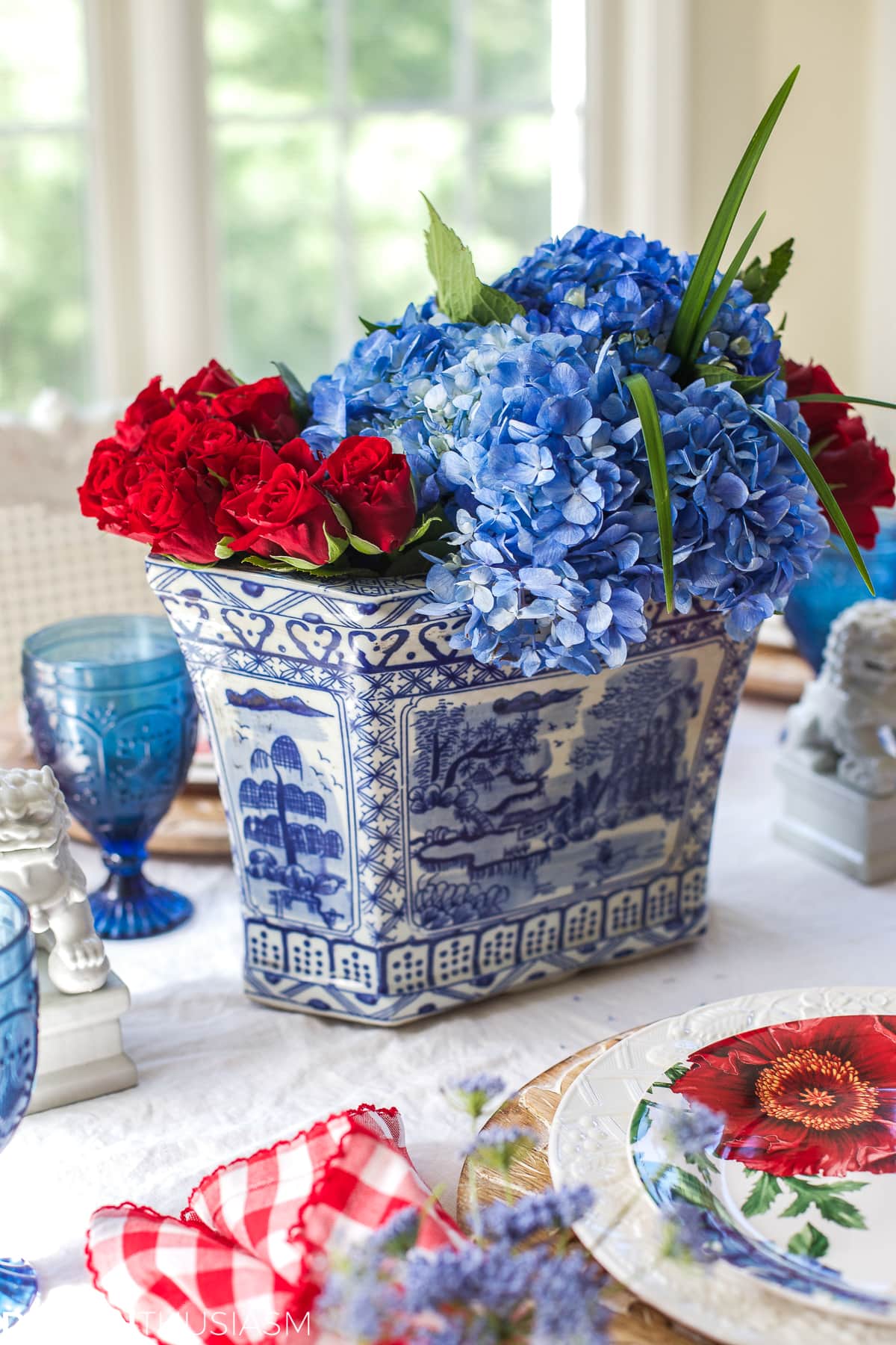 Garden party decorations | Tabletop tips for summer entertaining - terilynadamsblog.com