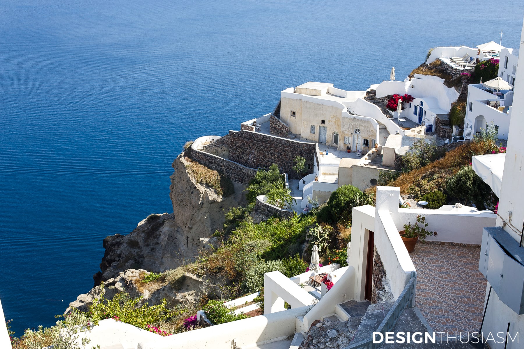 Summer Travel | One of the Most Beautiful Places in the World to Visit | Santorini - terilynadamsblog.com