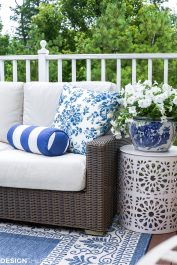 Outdoor Lounge | How One Piece Can Pull Your Patio Decor Together - terilynadamsblog.com