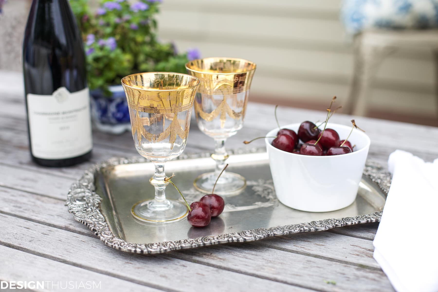 Outdoor Lounge | How One Piece Can Pull Your Patio Decor Together - terilynadamsblog.com