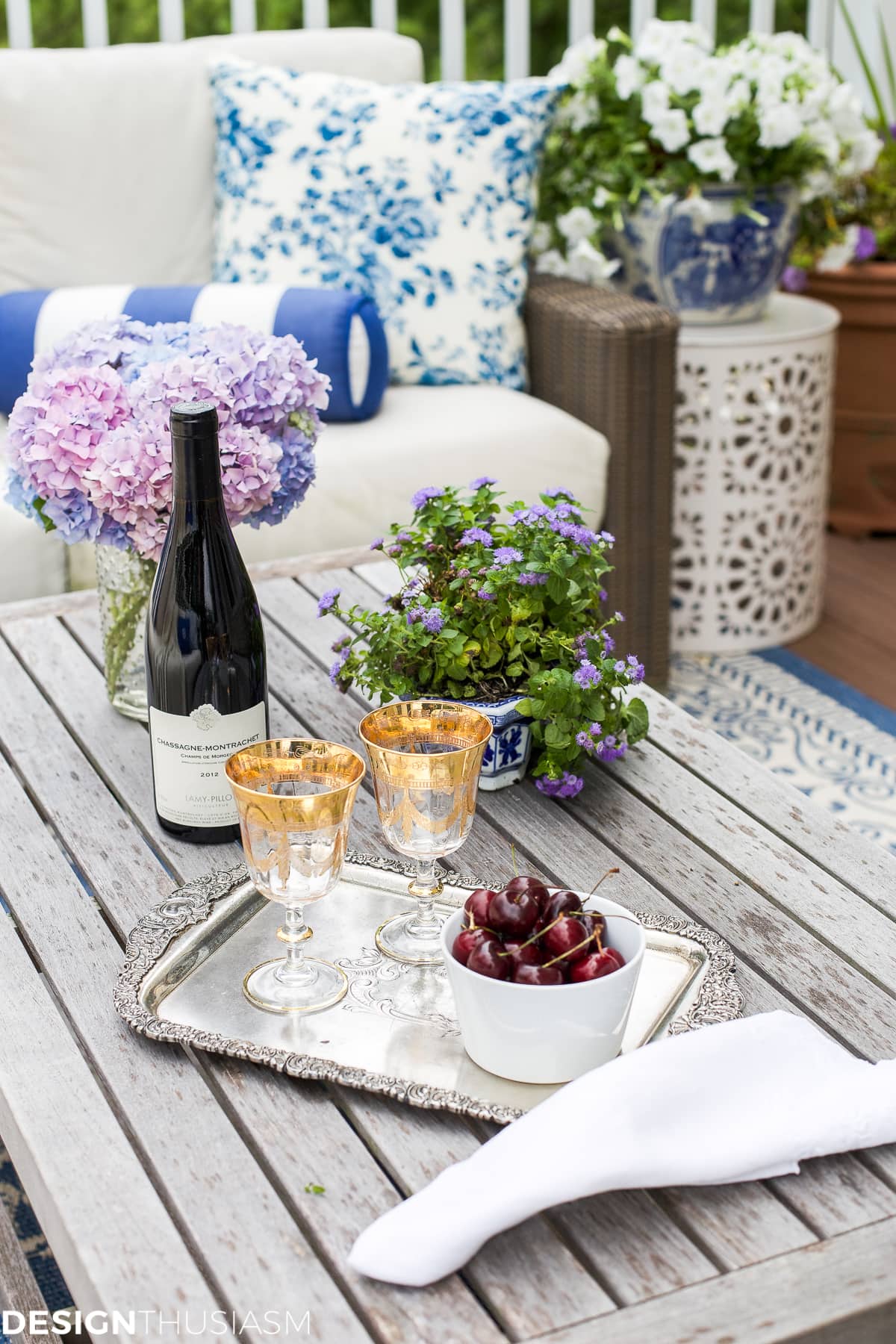 Outdoor Lounge | How One Piece Can Pull Your Patio Decor Together - terilynadamsblog.com