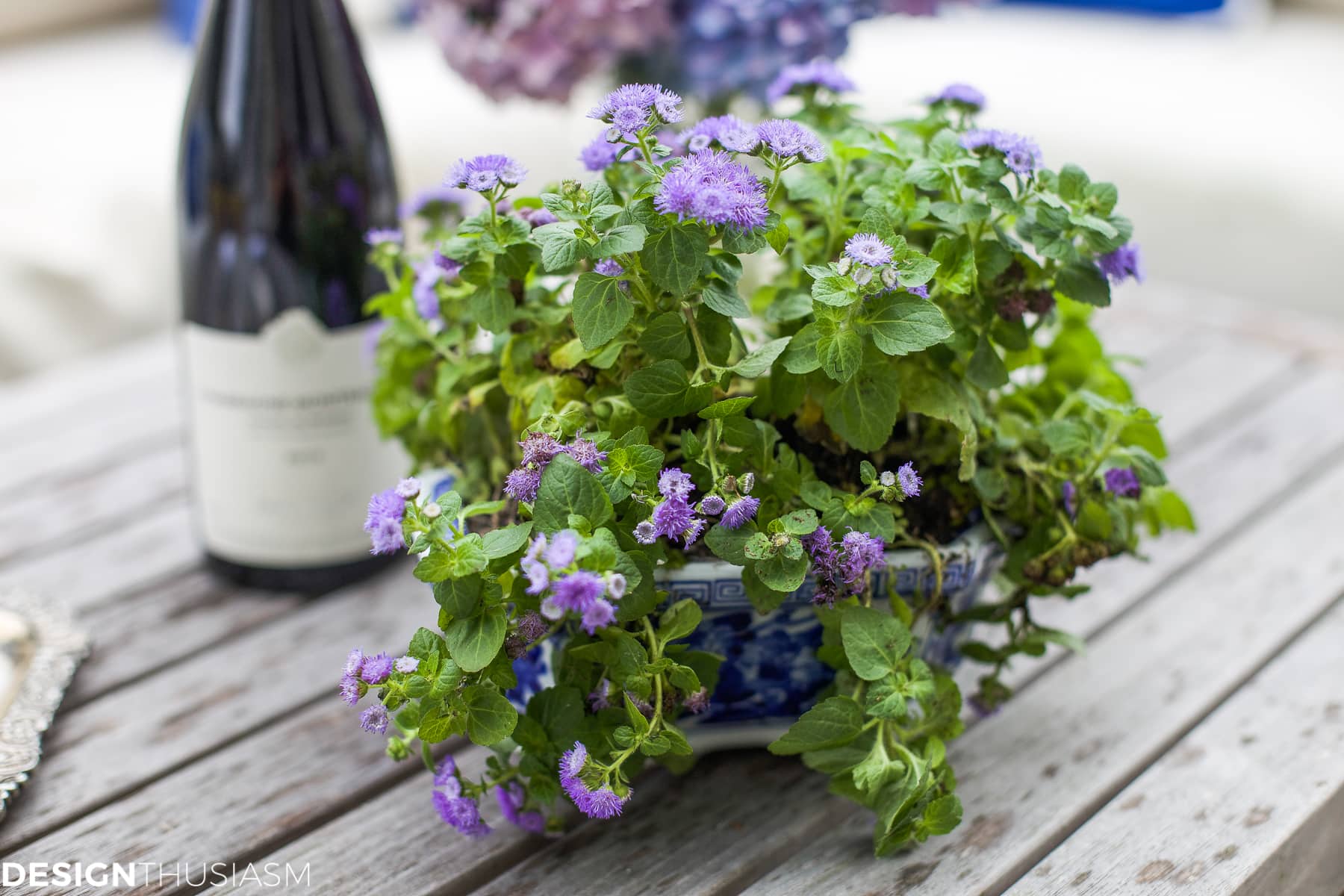 Outdoor Lounge | How One Piece Can Pull Your Patio Decor Together - terilynadamsblog.com