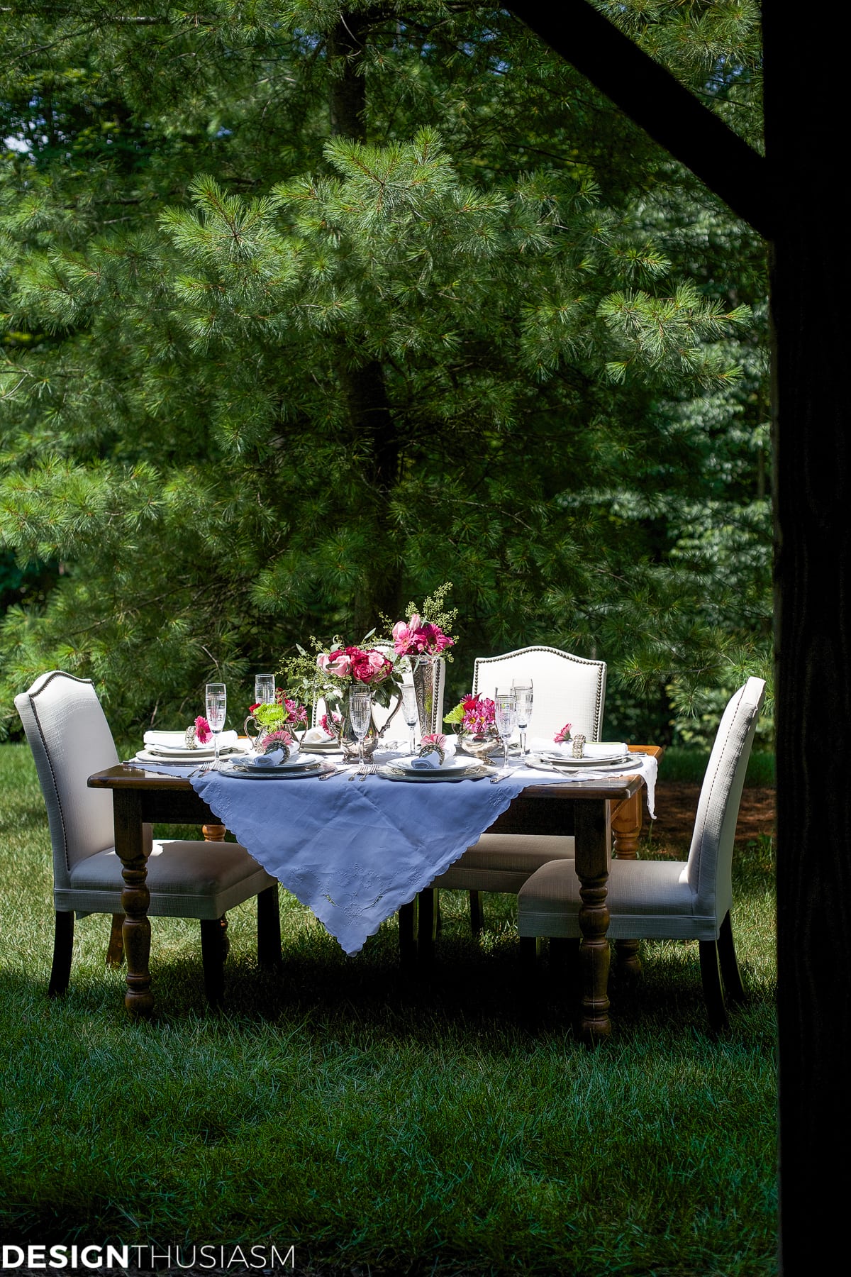 How to Set a Special Outdoor Table with Ordinary White Dishes - terilynadamsblog.com