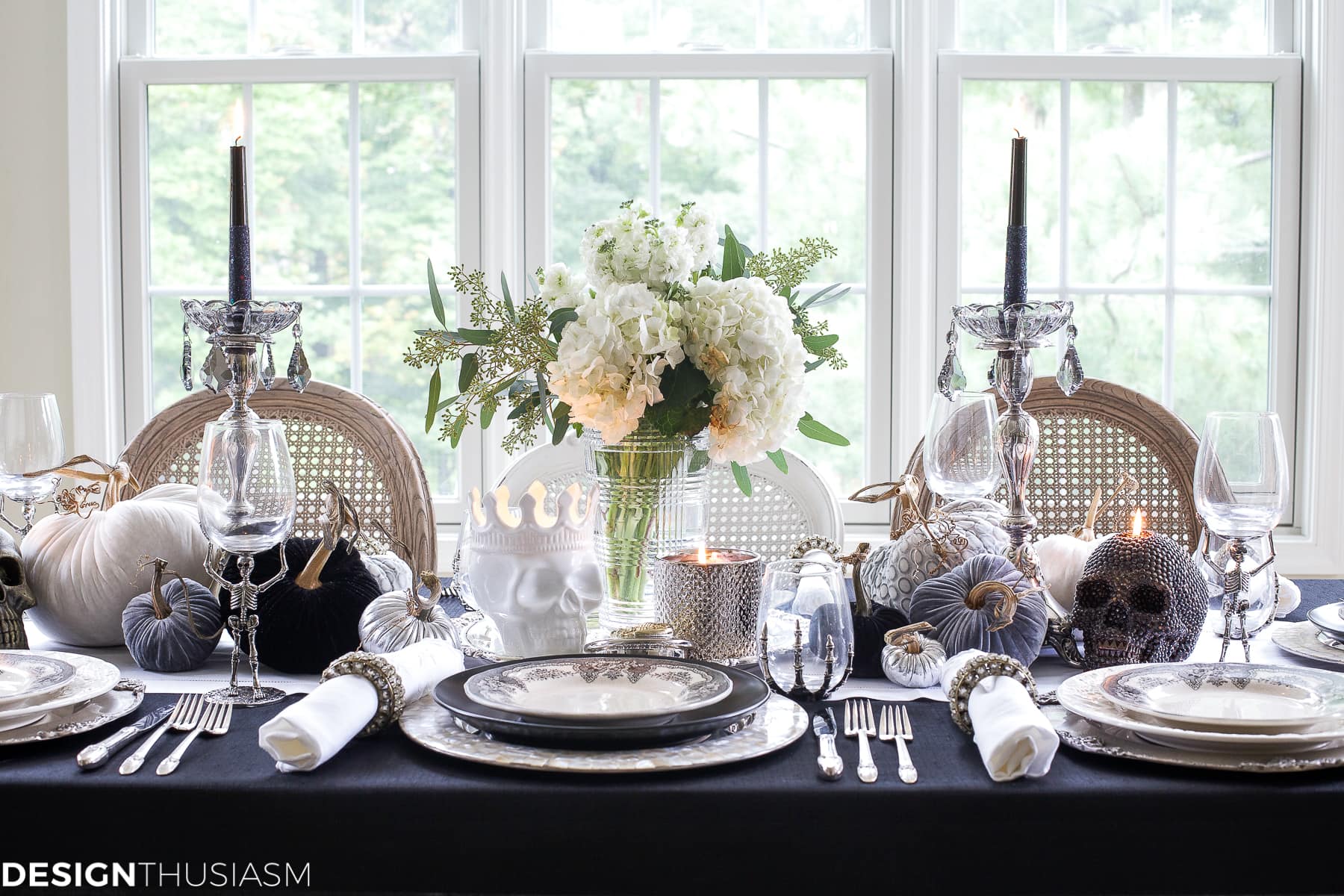 Black and White Table Top Ideas for an Elegant Halloween Dinner - terilynadamsblog.com
