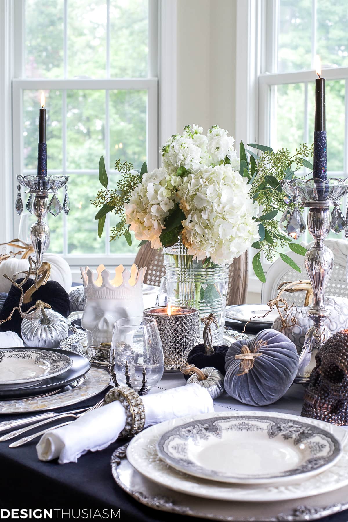 Black and White Table Top Ideas for an Elegant Halloween Dinner - terilynadamsblog.com