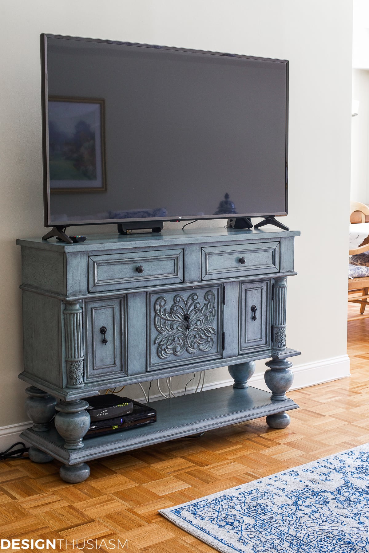 Blue and White Decor | Maintaining Your Style and Downsizing Your Home - terilynadamsblog.com