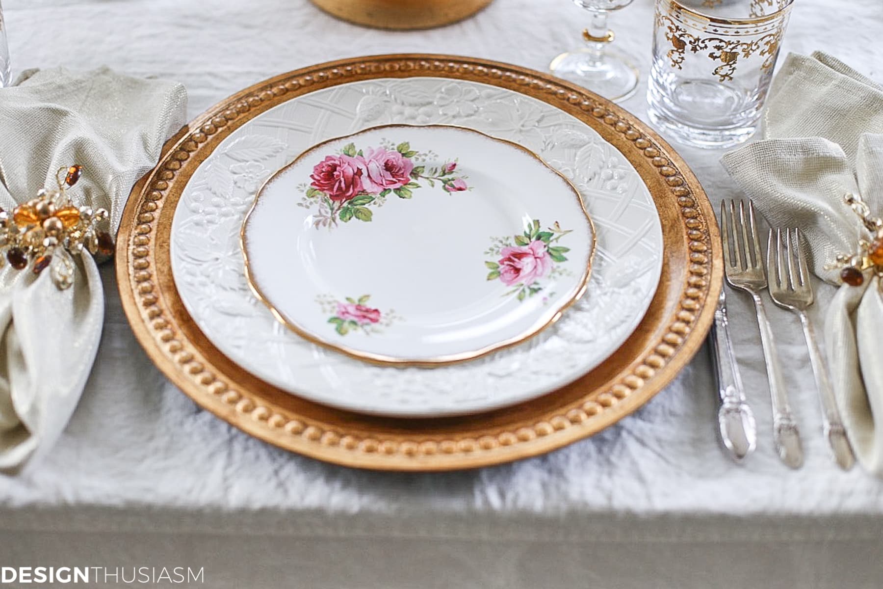 Creating a Simple Table Setting When You Have No Time - terilynadamsblog.com