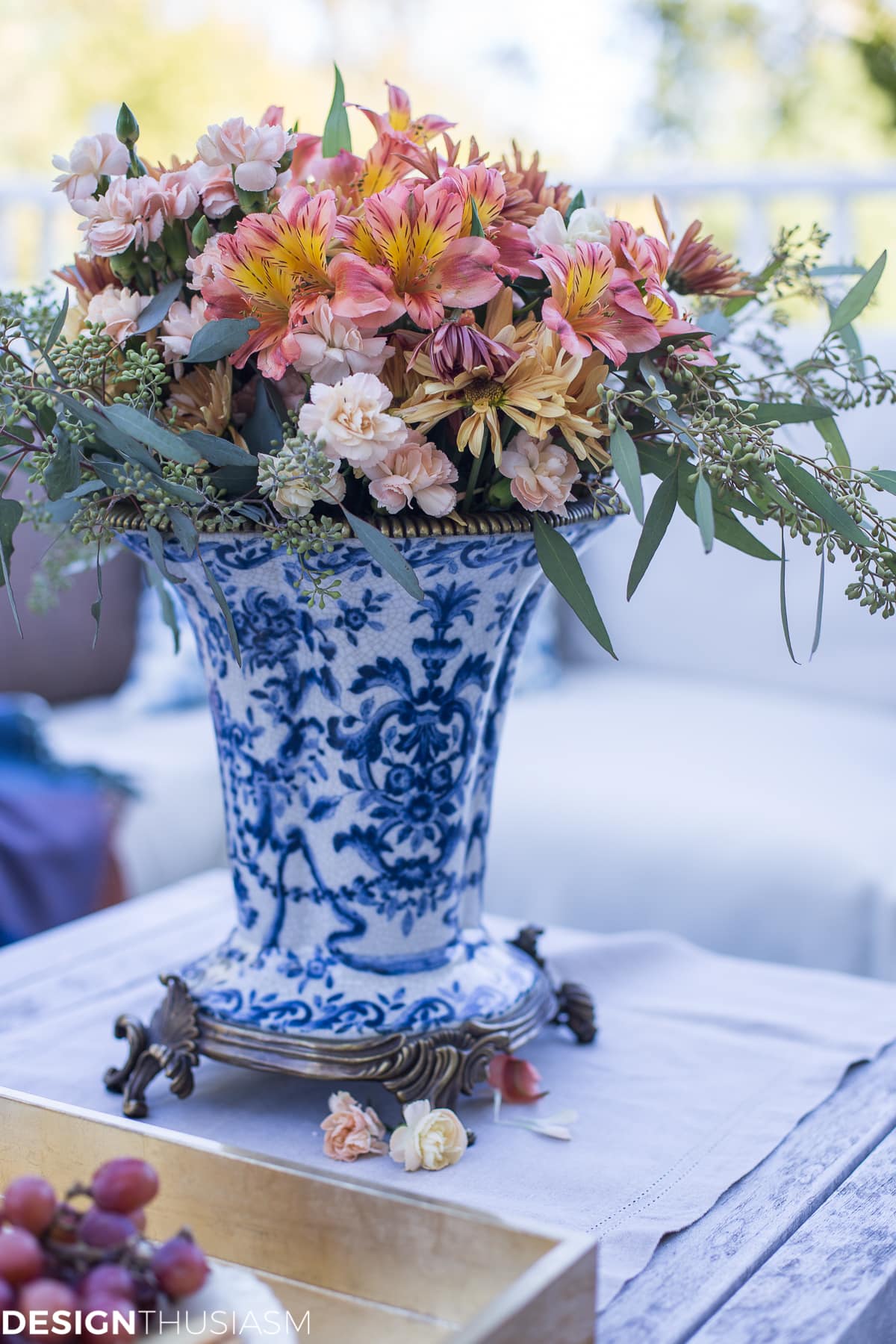 Outdoor fall decorating ideas - terilynadamsblog.com