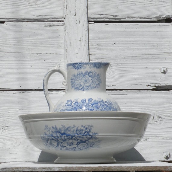 French antique bowl and pitcher