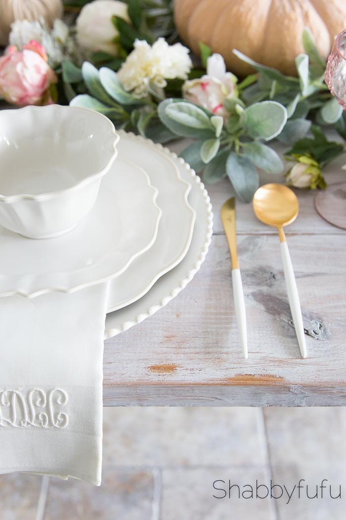 Thanksgiving Place Card Ideas and Free Printables-shabbyfufu.com