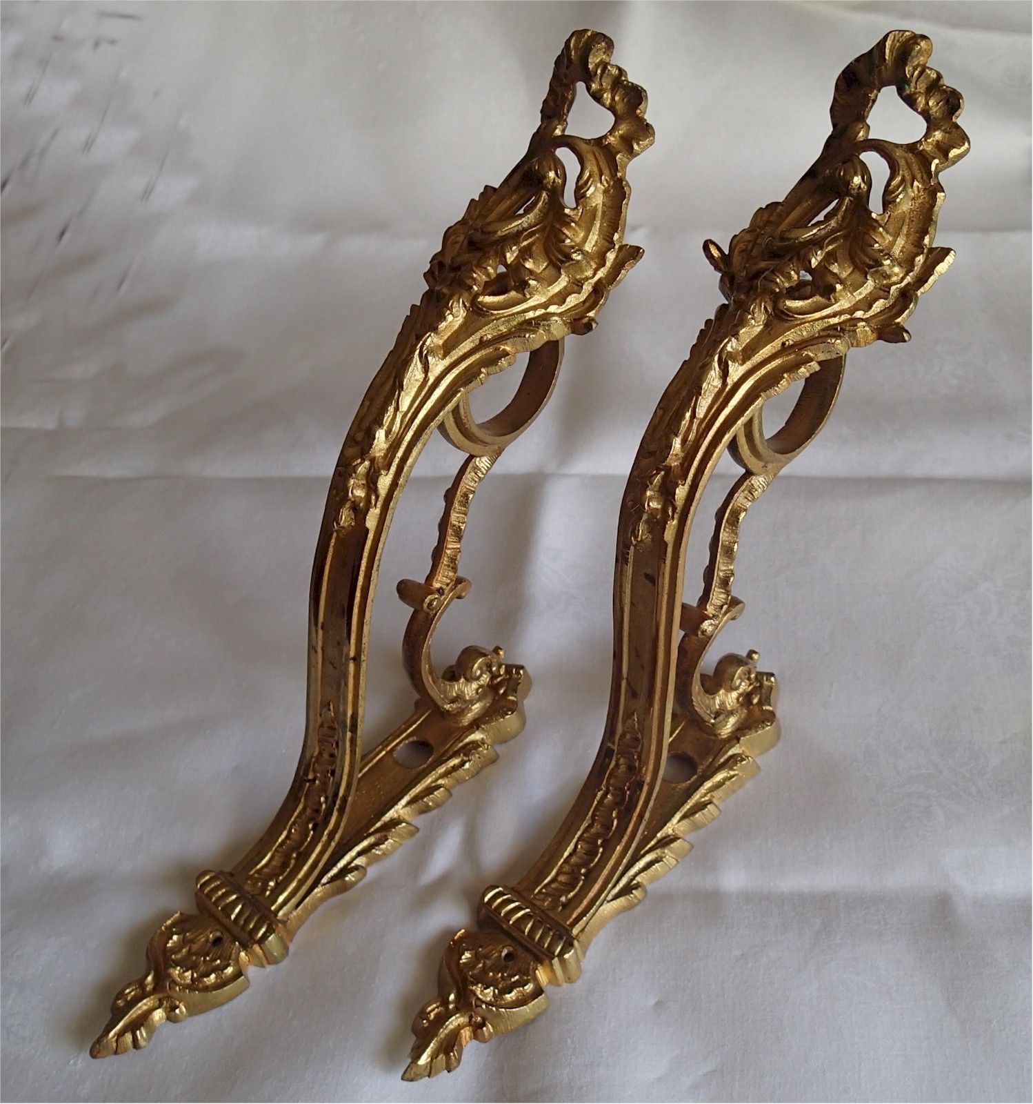 Vintage Ornate Gold Gilt Metal Curtain Brackets