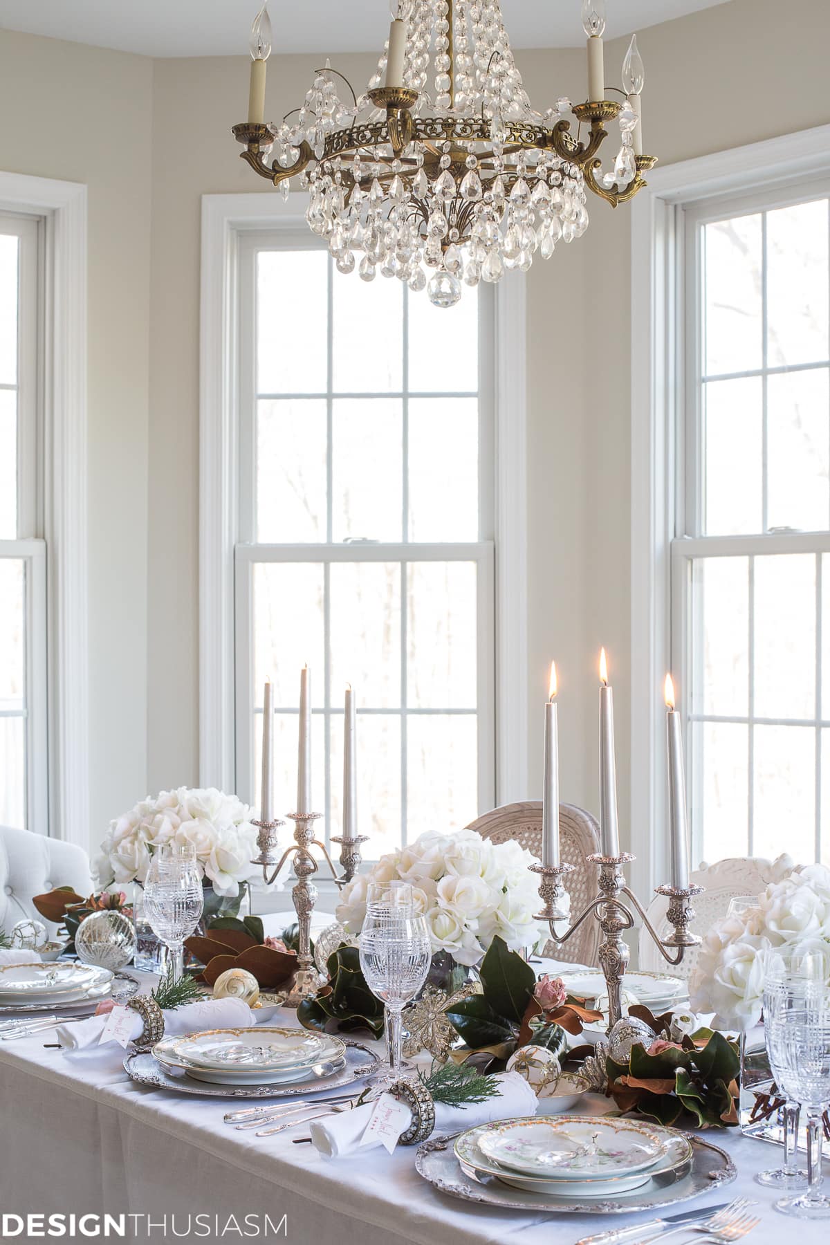 Holiday Table Settings: White Roses and Magnolia Leaves