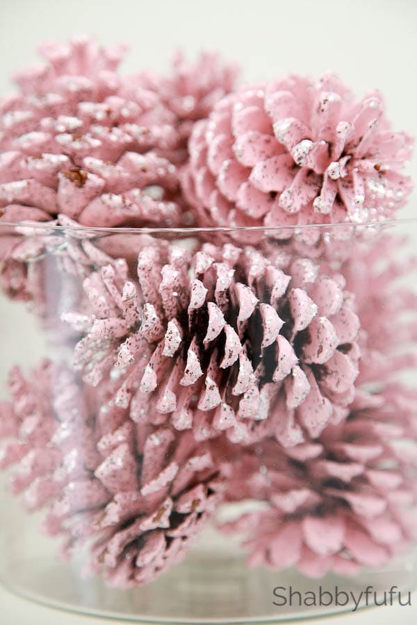 how-to-diy-paint-pink-pinecones-christmas