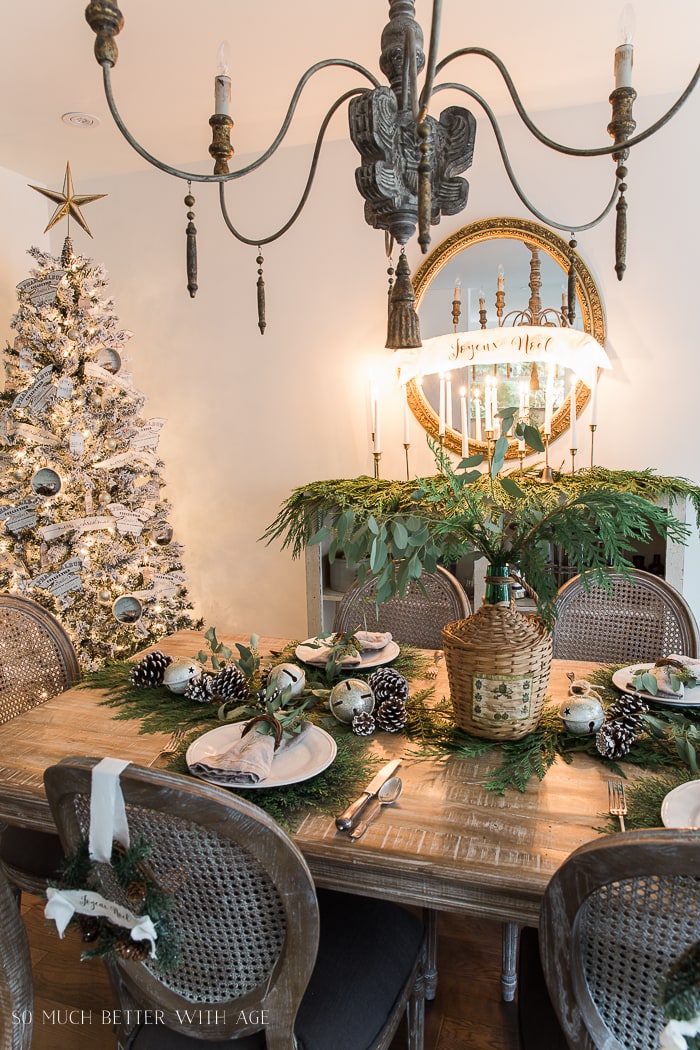 evergreen-French-country-christmas-dining-table-5