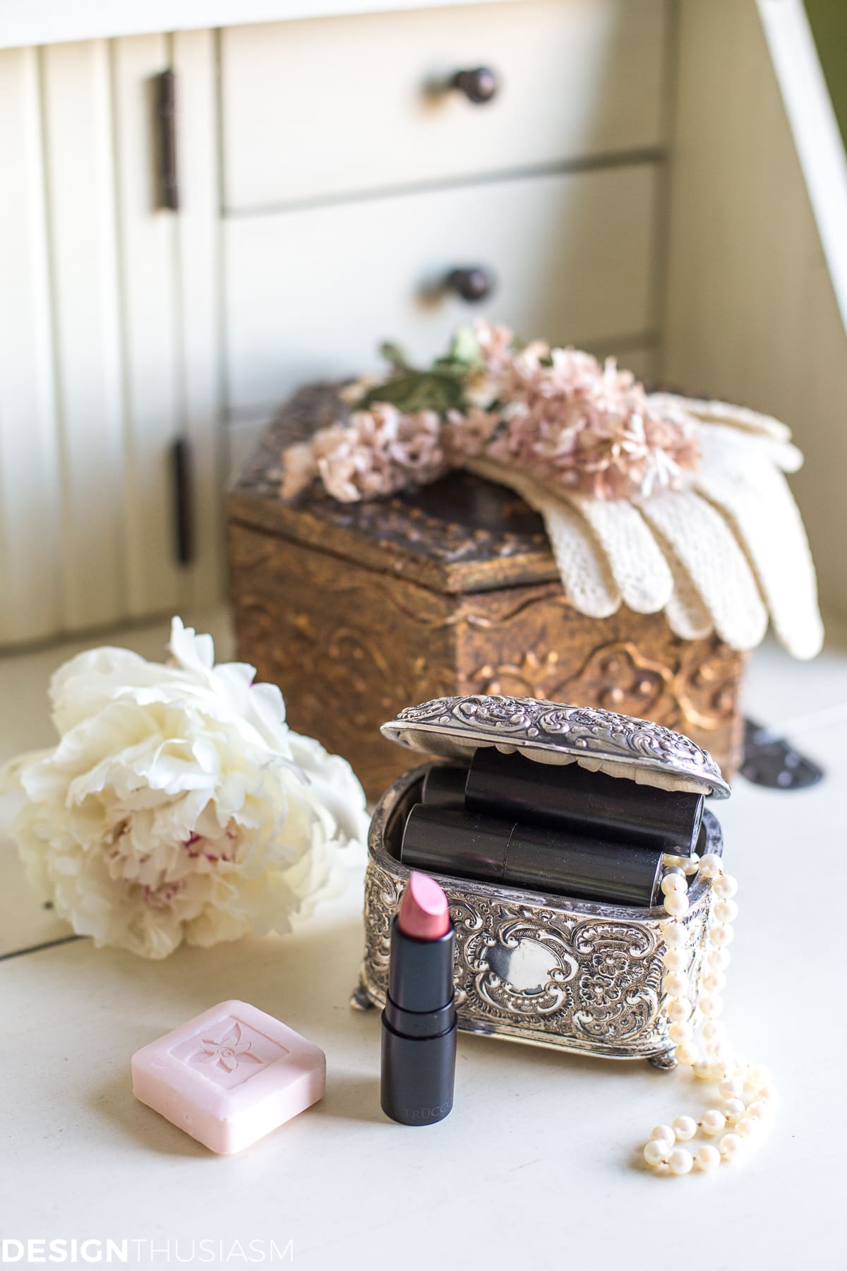 Organizing Hacks | 12 Things You Won't Find in My Home - terilynadamsblog.com