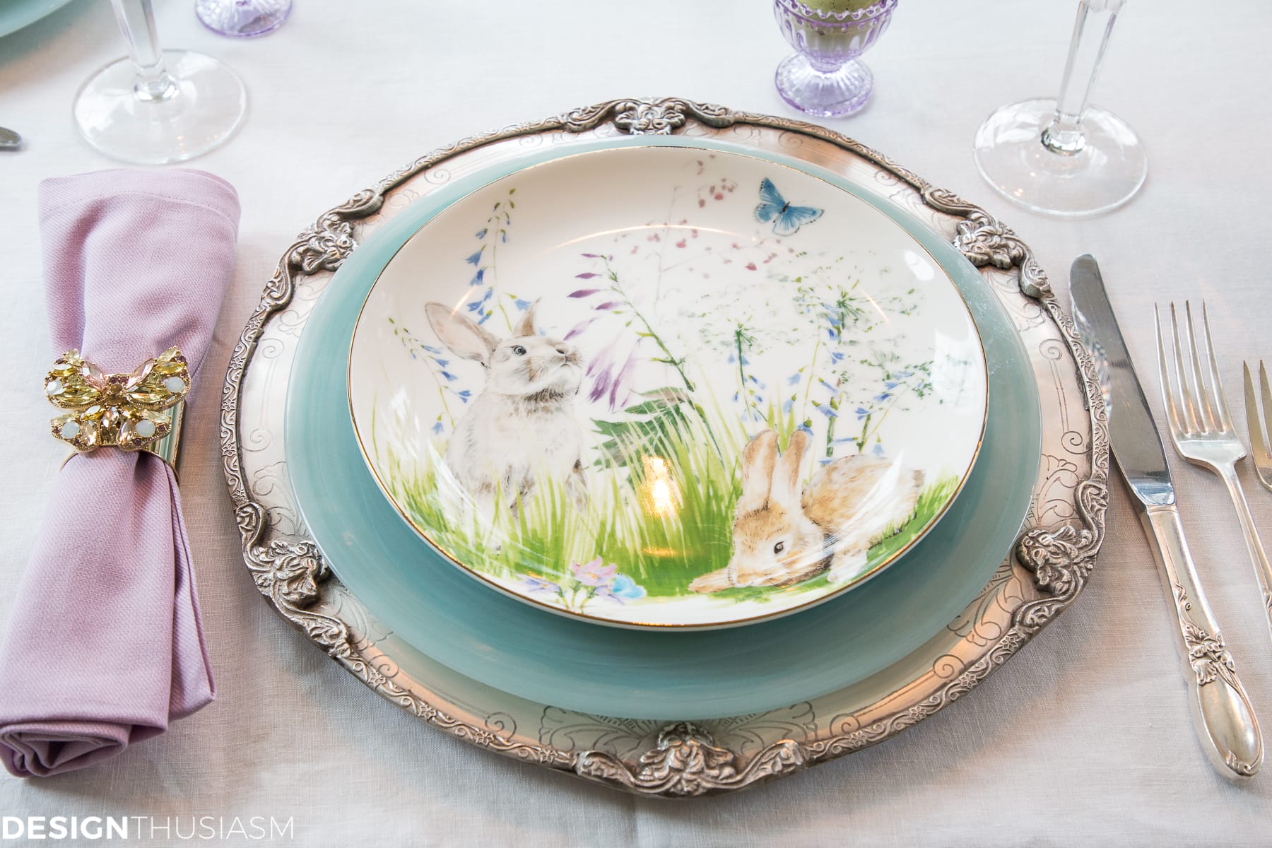Soft spring colors Easter table - terilynadamsblog.com