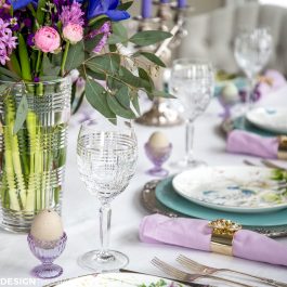 Soft spring colors Easter table - terilynadamsblog.com