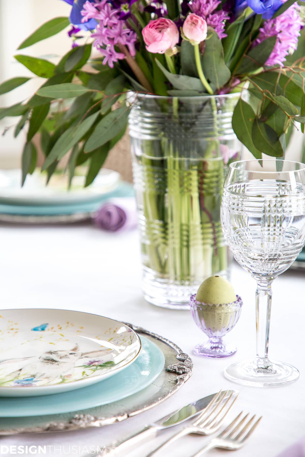 Soft spring colors Easter table - terilynadamsblog.com