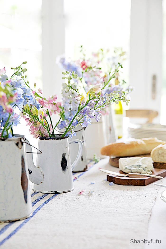french-enamelware-tablescape-shabbyfufu