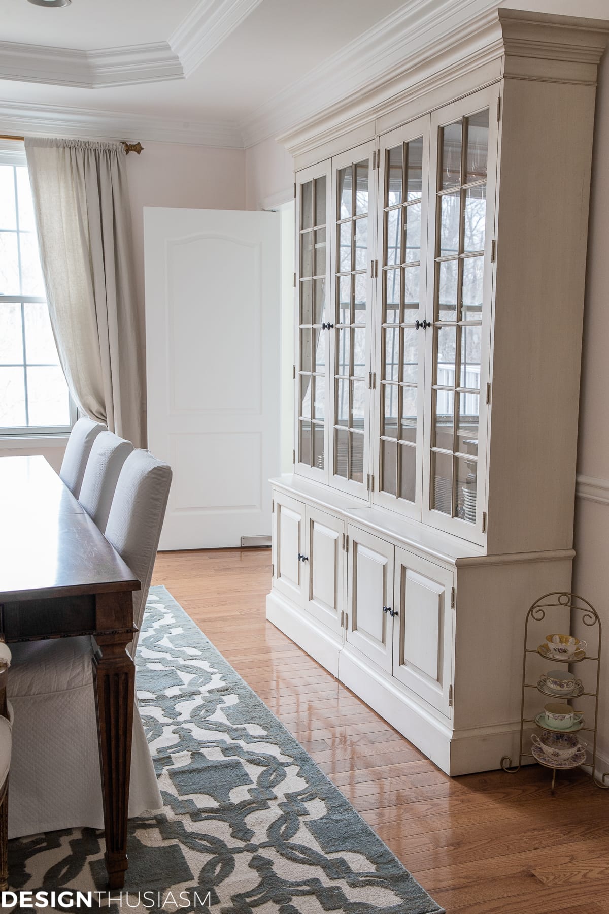 Transforming the dining room with replacing furniture - terilynadamsblog.com