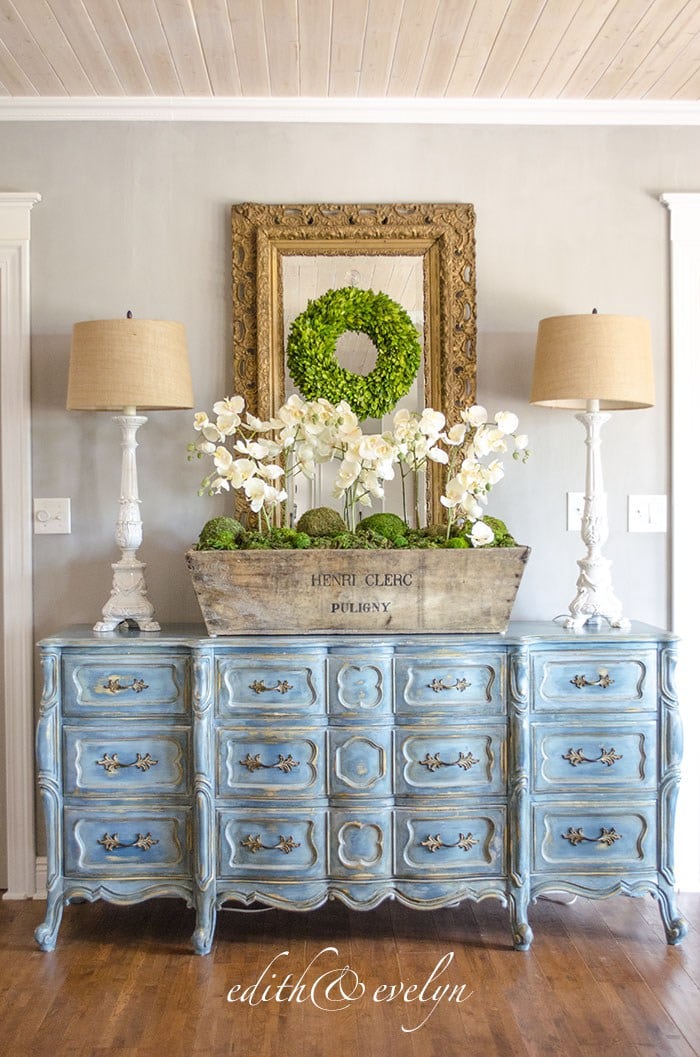 blue buffet