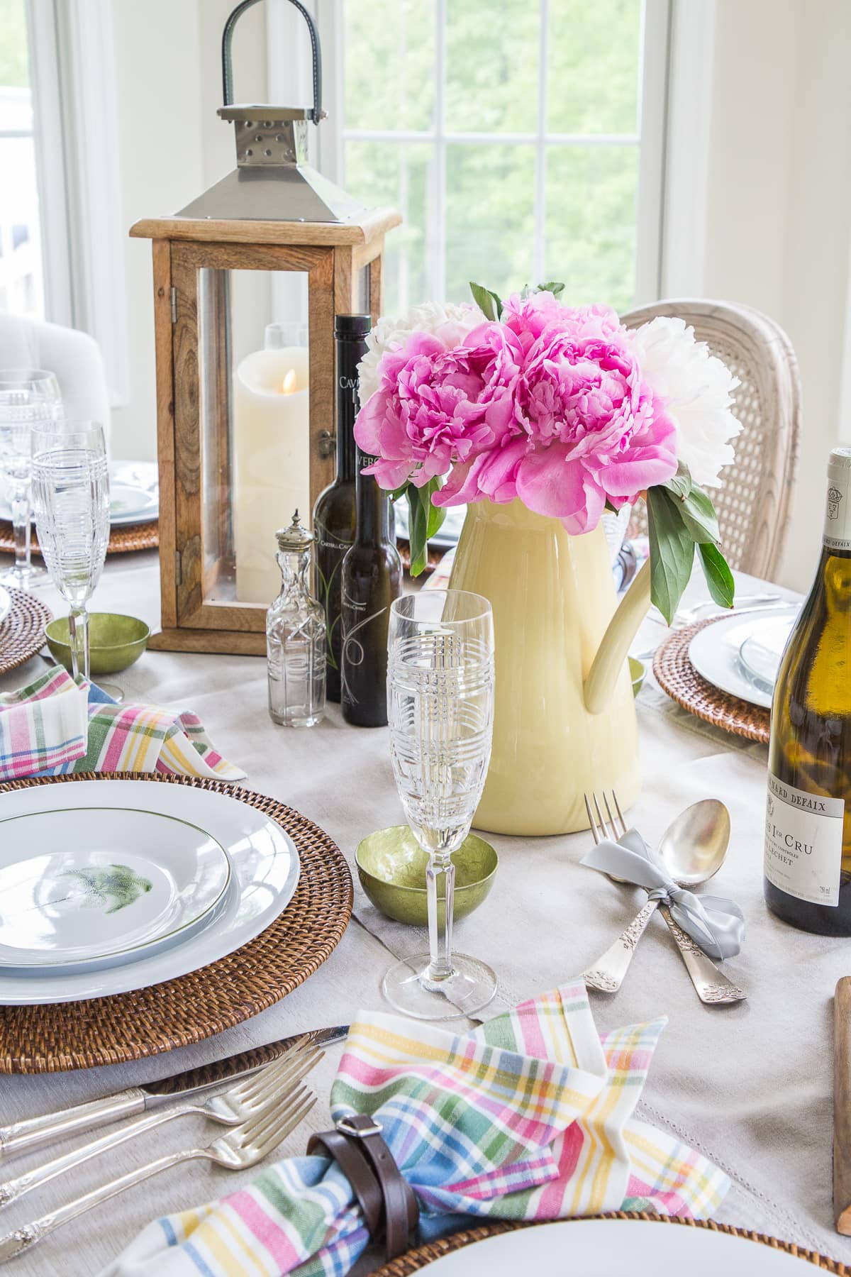 Summer Party Themes Father’s Day Country Club Table - terilynadamsblog.com