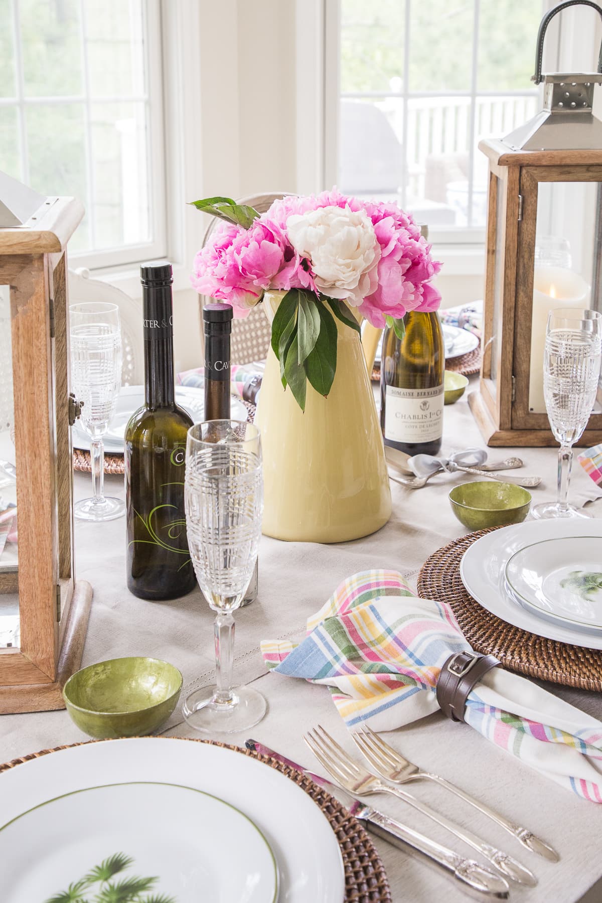 Summer Party Themes Father’s Day Country Club Table - terilynadamsblog.com