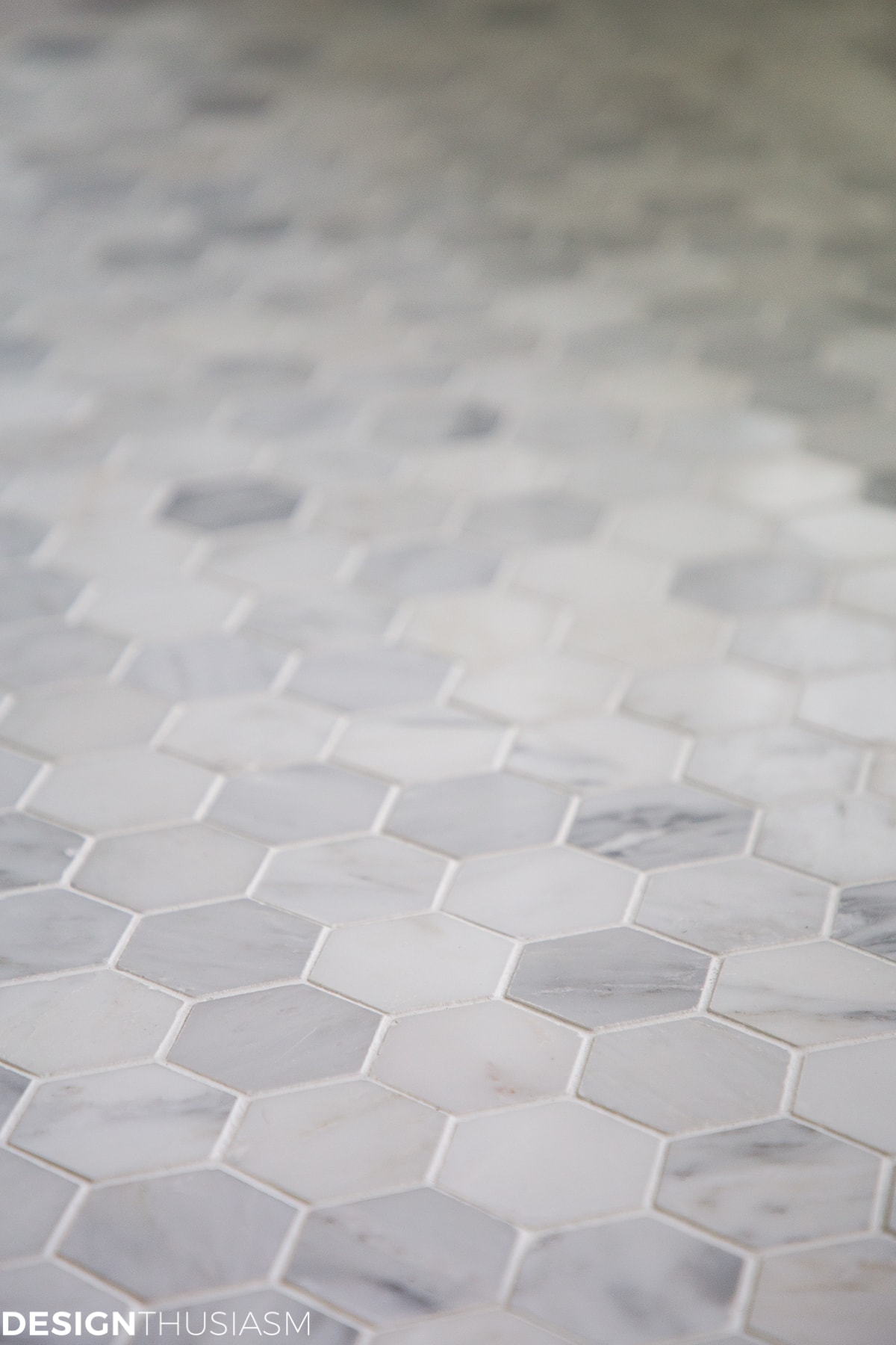 Using bathroom tiles to transform a builder’s grade master bath - terilynadamsblog.com