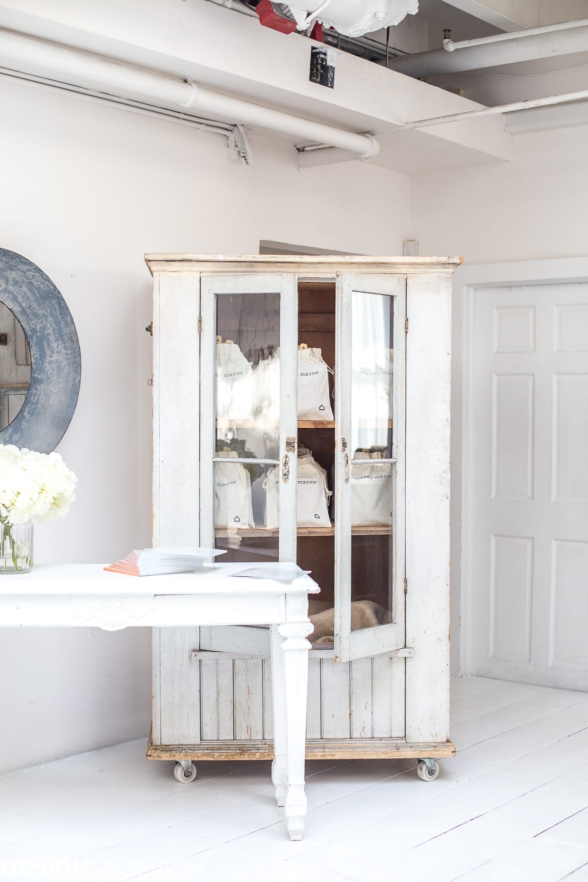 Farmhouse Chic: Discovering a New Source for Modern Farmhouse Decor
