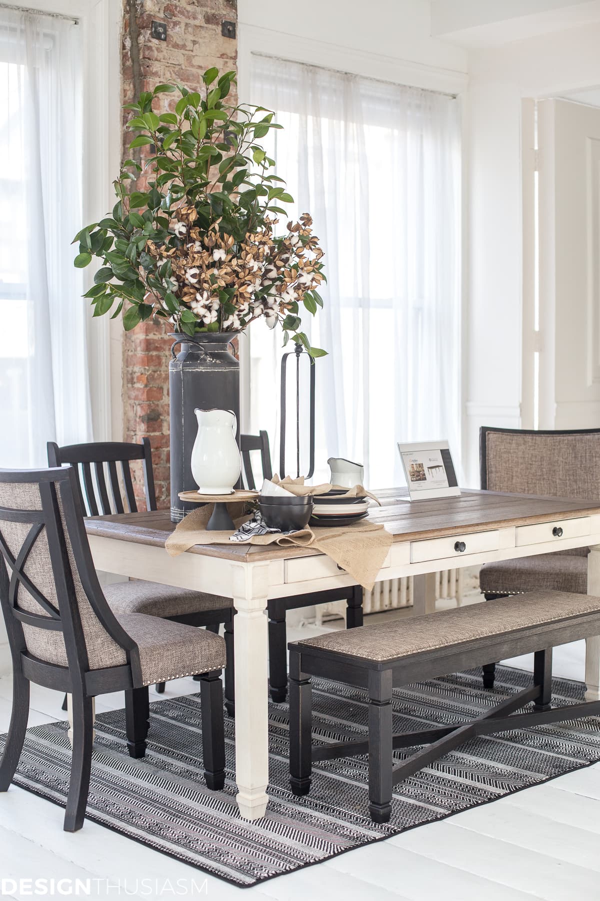 Farmhouse Chic: Discovering a New Source for Modern Farmhouse Decor