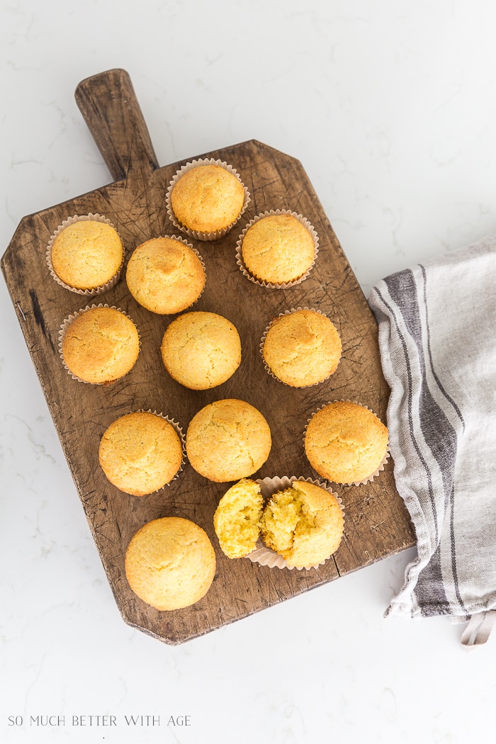 cornbread-muffins