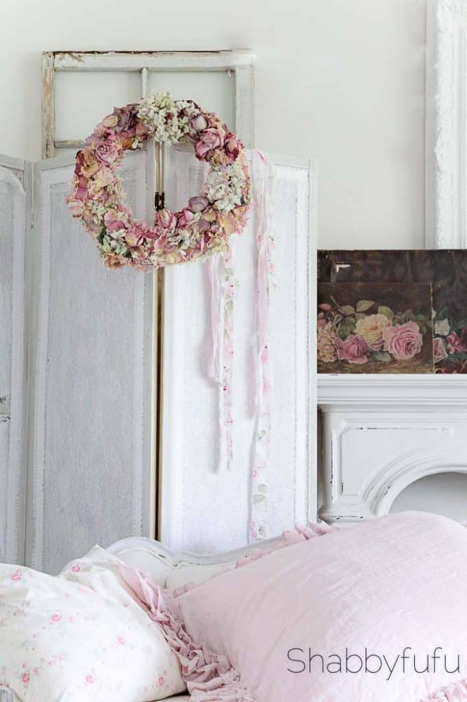 how-to-diy-dried-roses-wreath-shabbyfufublog-3-682x1024