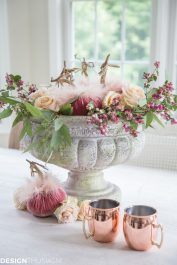 Fall Centerpieces: 5 Easy Steps to Create a Beautiful Pumpkin Centerpiece