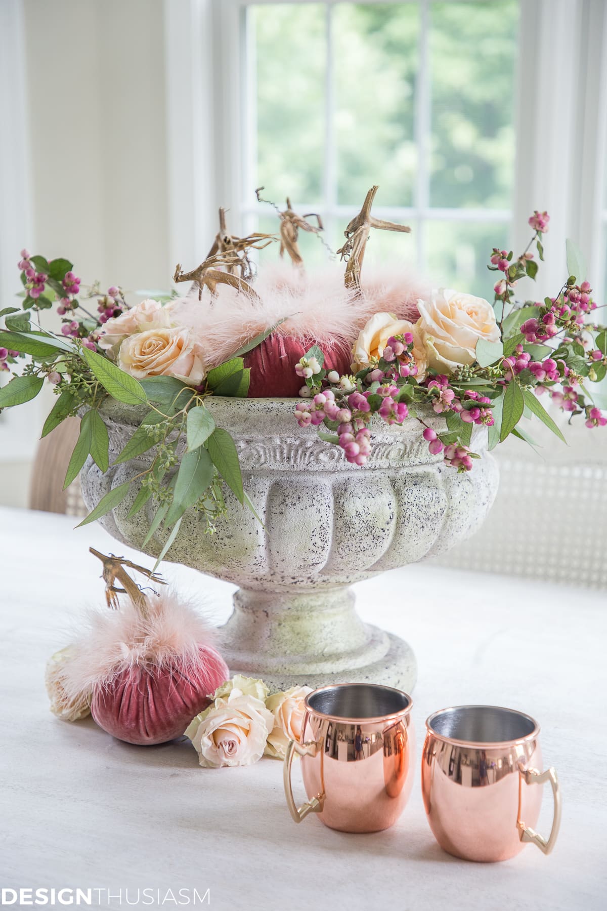 Fall Centerpieces: 5 Easy Steps to Create a Beautiful Pumpkin Centerpiece