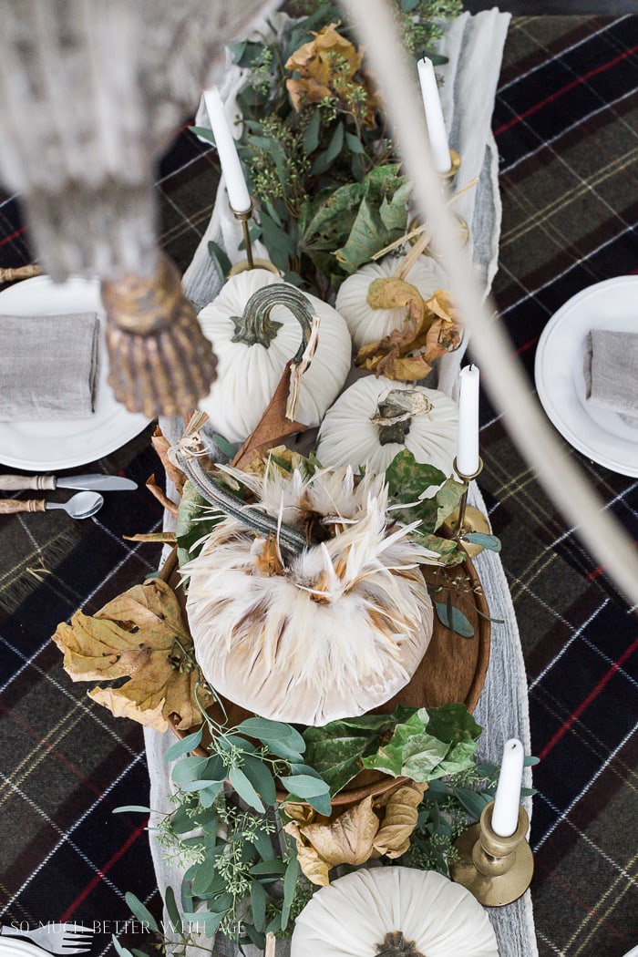velvet-pumpkin-centrepiece-19