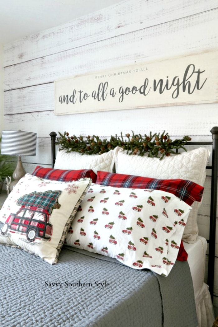 Cozy Christmas Guest Bedroom savvysouthernstyle.net