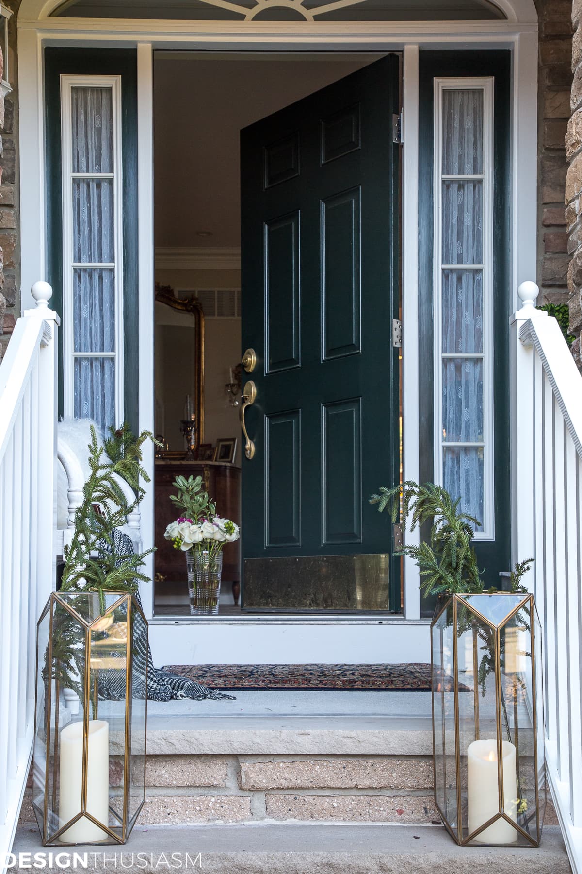 Christmas Porch Decorating Ideas for a Tiny Entryway