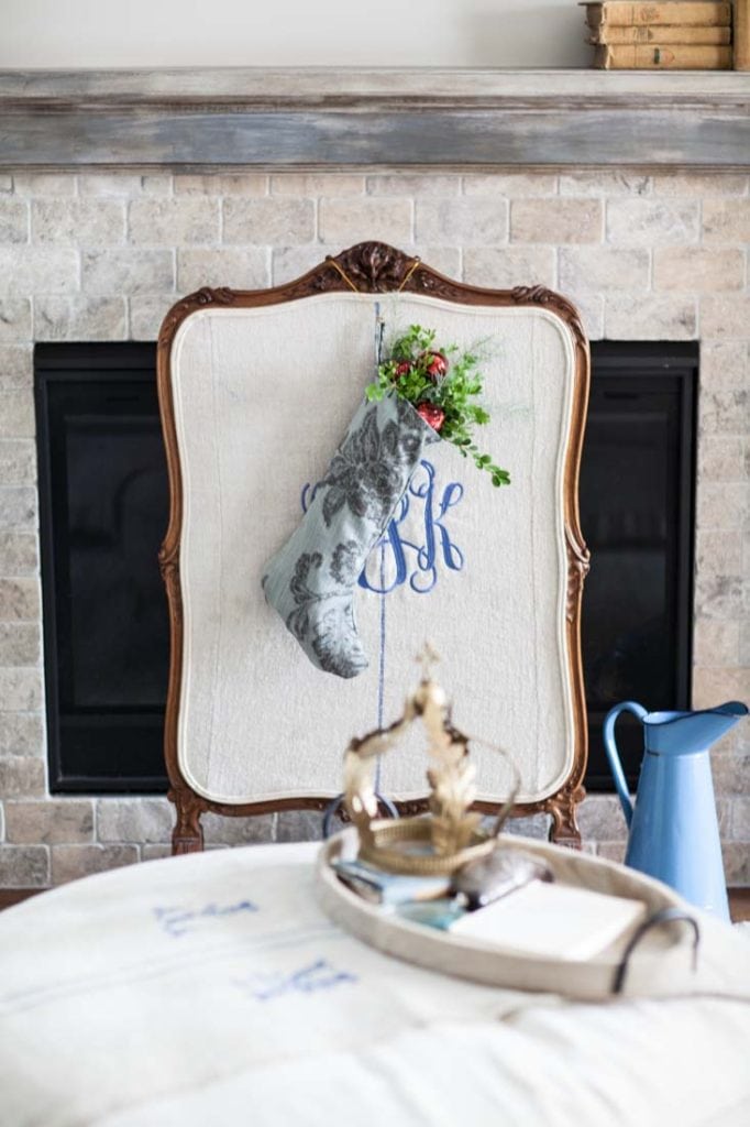 Christmas-decor-Cedar-Hill-Farmhouse