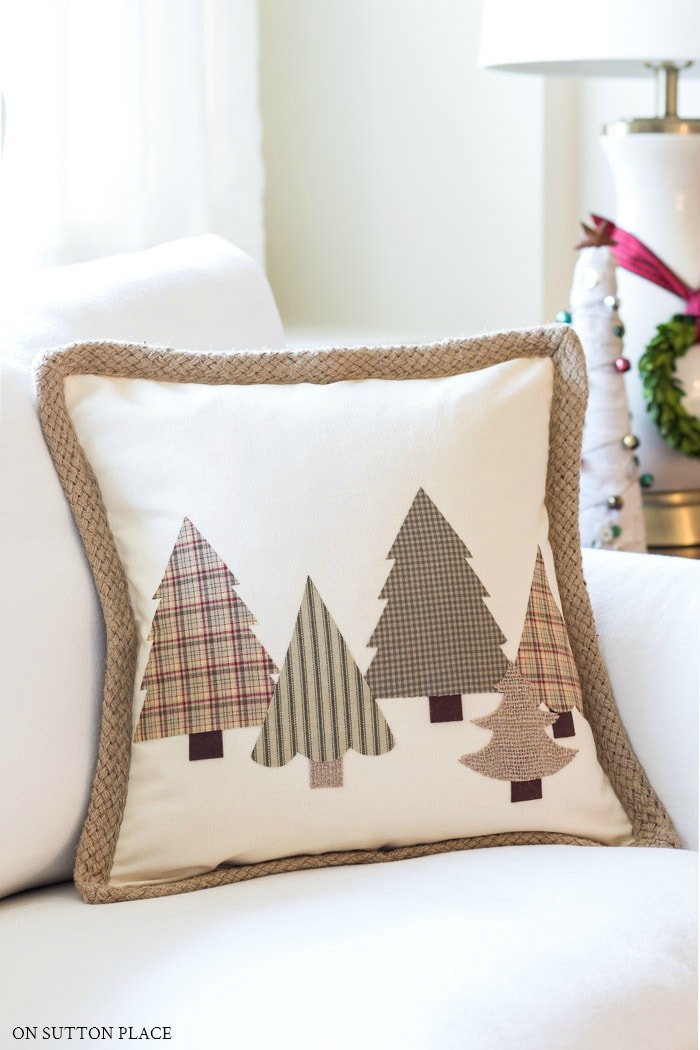 DIY Christmas Tree Pillow from On Sutton Place