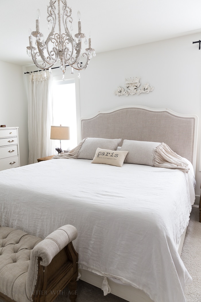 linen-ruffled-shams-bedroom-110