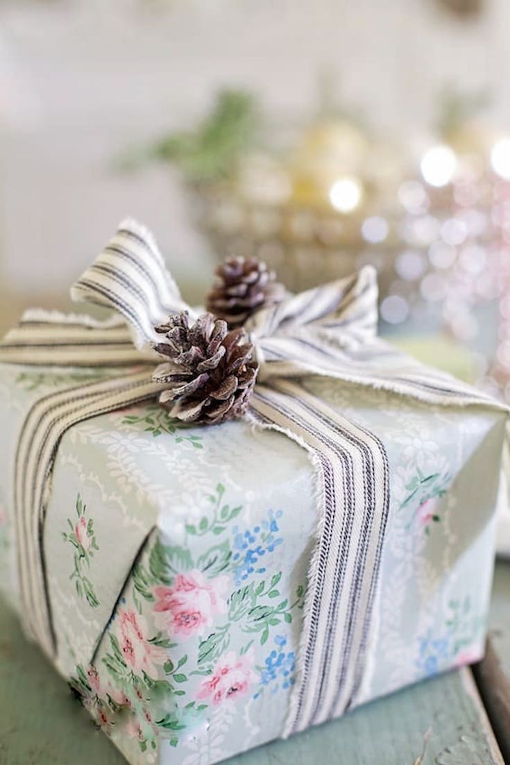 vintage wallpaper giftwrap shabbyfufu