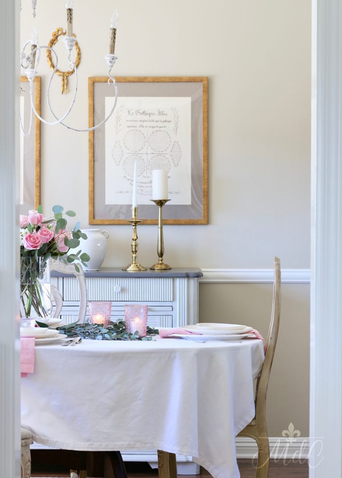MaisondeCinqVDayTable
