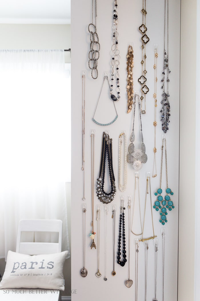 easy-necklace-organization